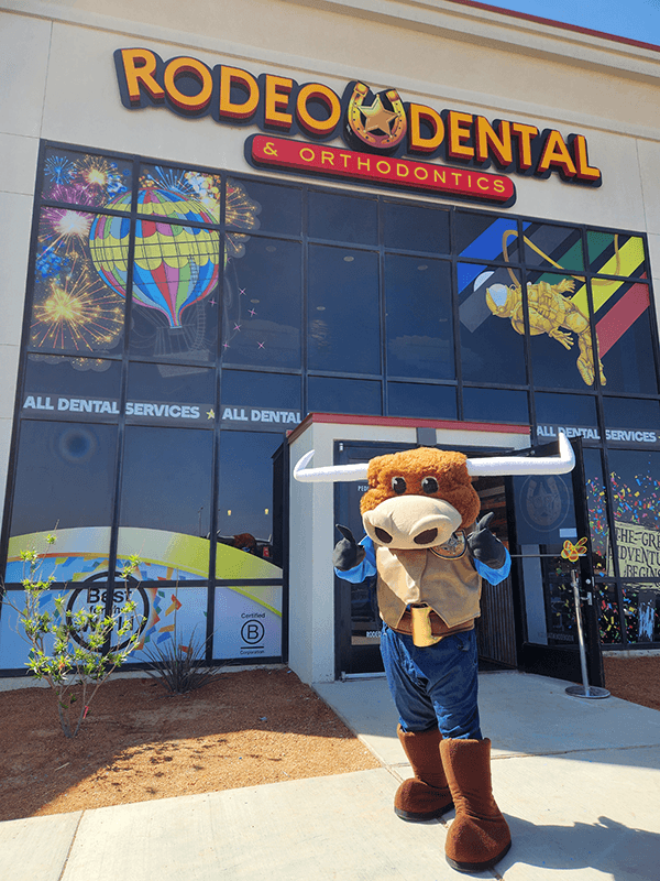 Rodeo Dental patient smiles