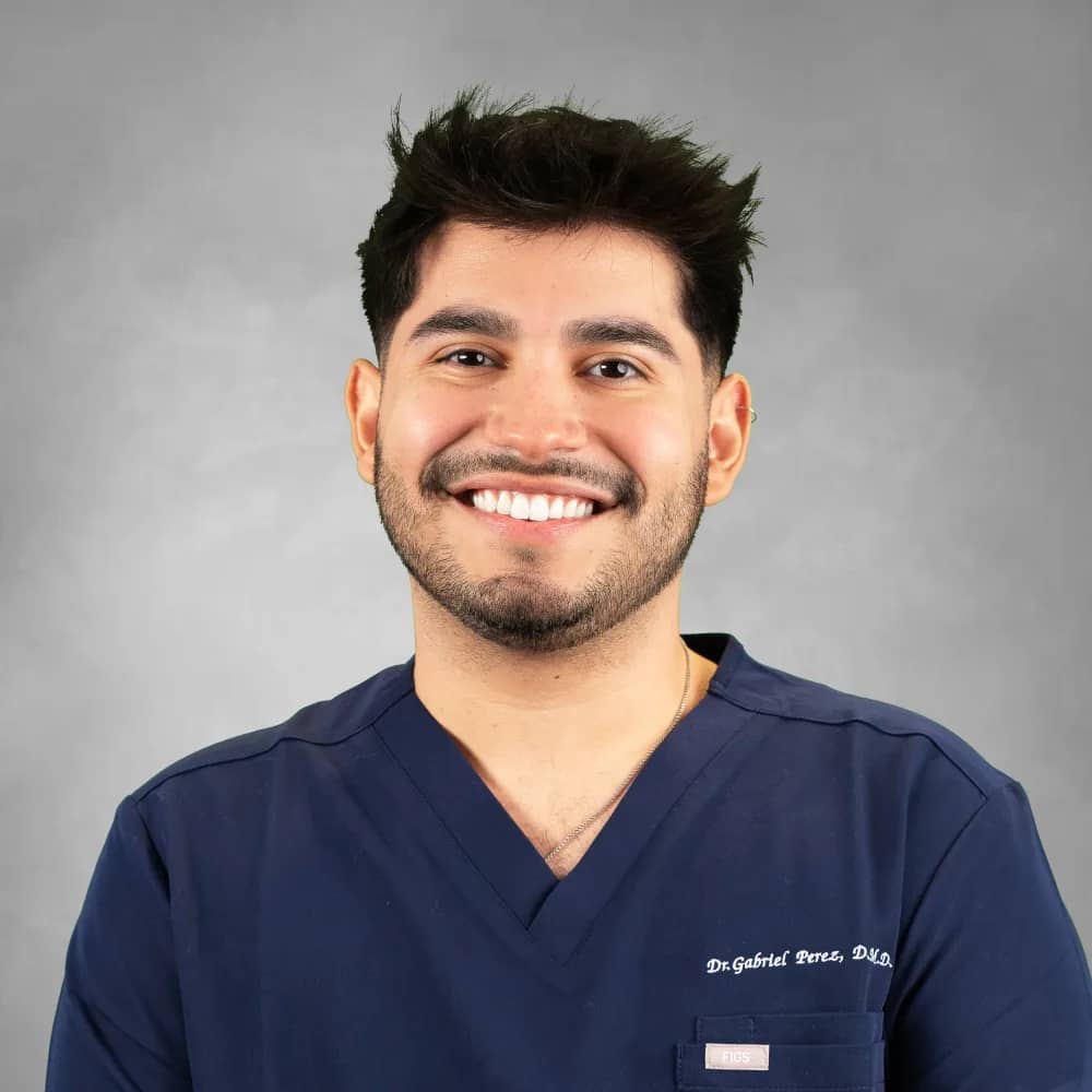 Dr. Gabriel Perez