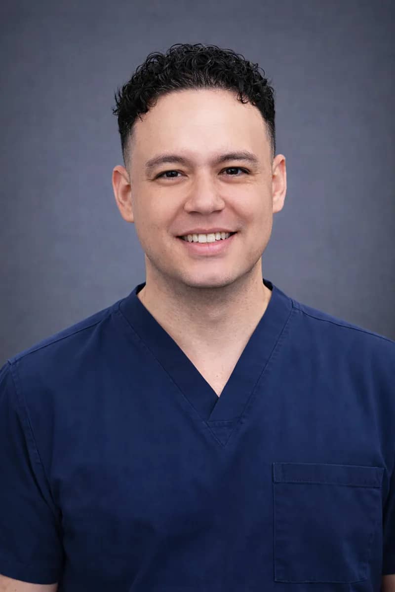 Dr. Lucas Da Cruz